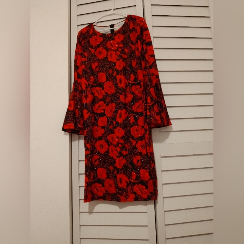 MI Floral Print Dress Size XL (12)